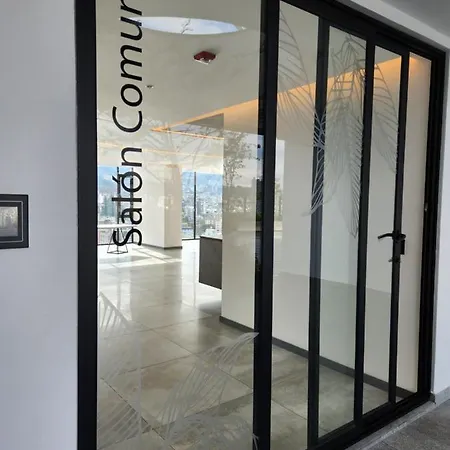 Suite Departamento De Lujo Sector La Carolina Quito Exterior photo